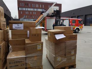 De Brandweer komt uit haar kot